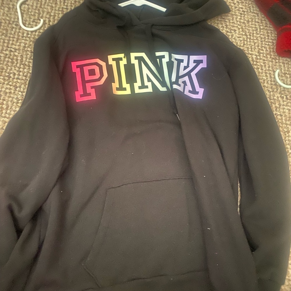 Women’s PINK (BRAND NEW no tag) Size Medium Hoodie